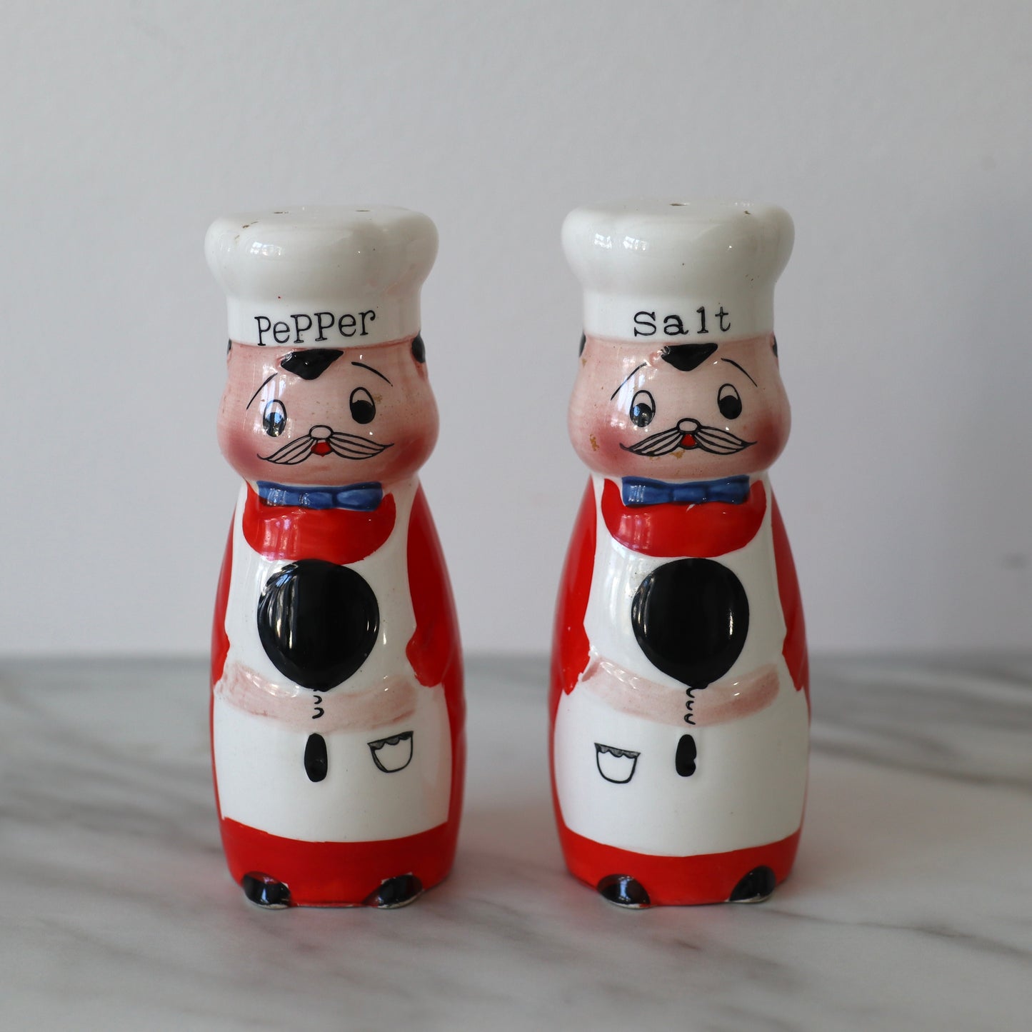 Salt- og pepperbøsse, retro
