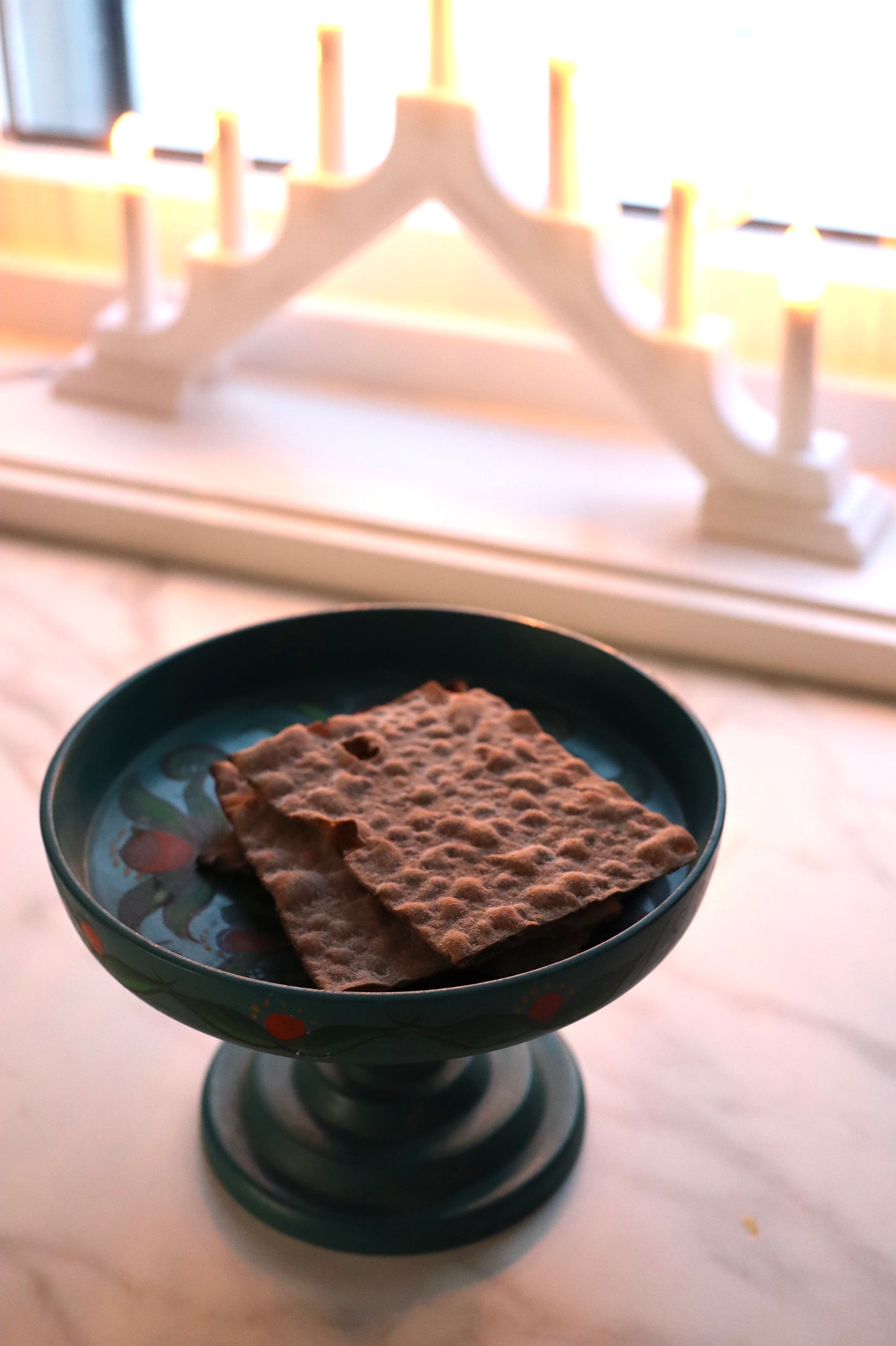 Lite rosemalt fat på stett