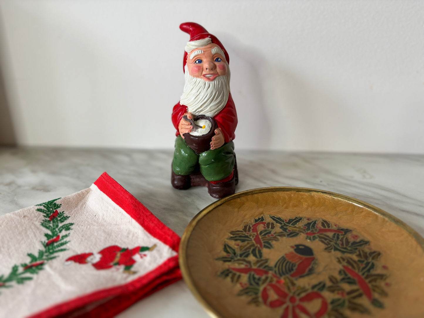 Retrojulenisse / lott med julepynt