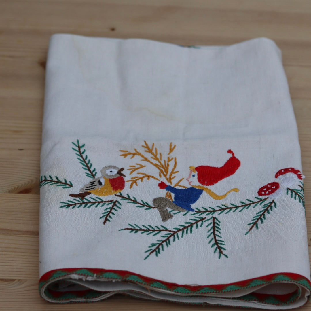 Juleduk brodert - vintage
