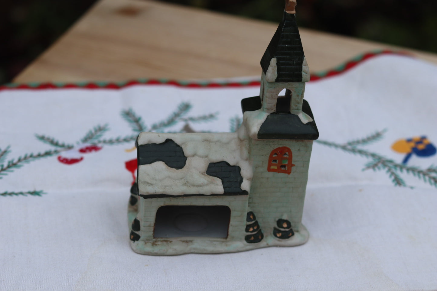 Julepynt - kirke for telys