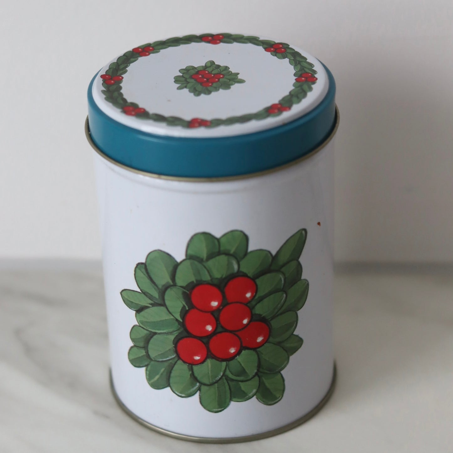 Boks vintage med tyttebærmotiv