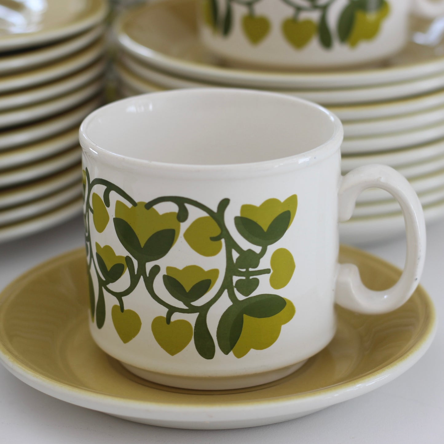 Retroservise fra Staffordshire Potteries