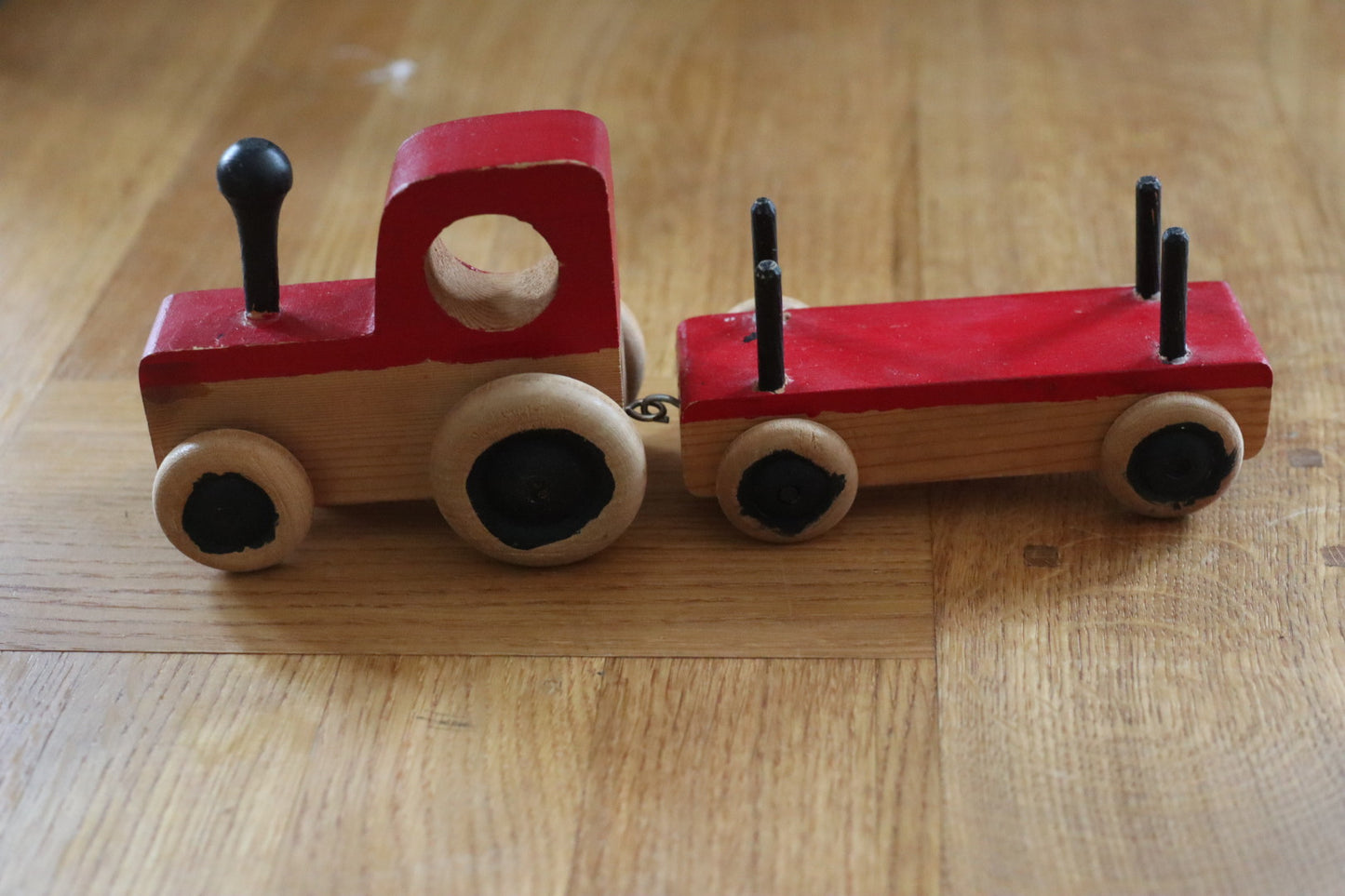 Vintage tog i tre - hjemmelaget