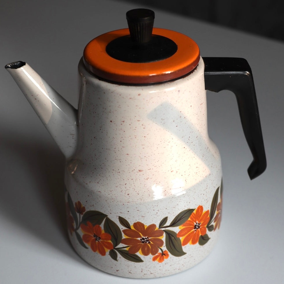 Emaljert kaffekjel retro