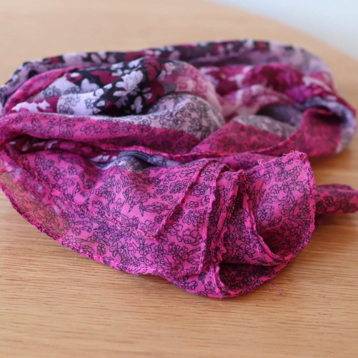 Tørkle/sjal lilla - secondhand