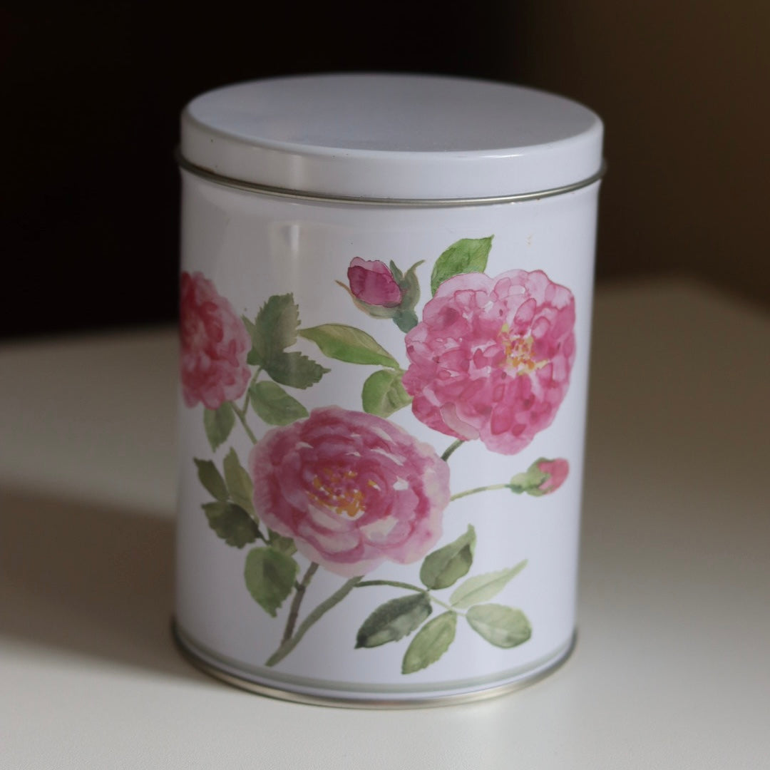 Vintage boks med rosemotiv fra IKEA