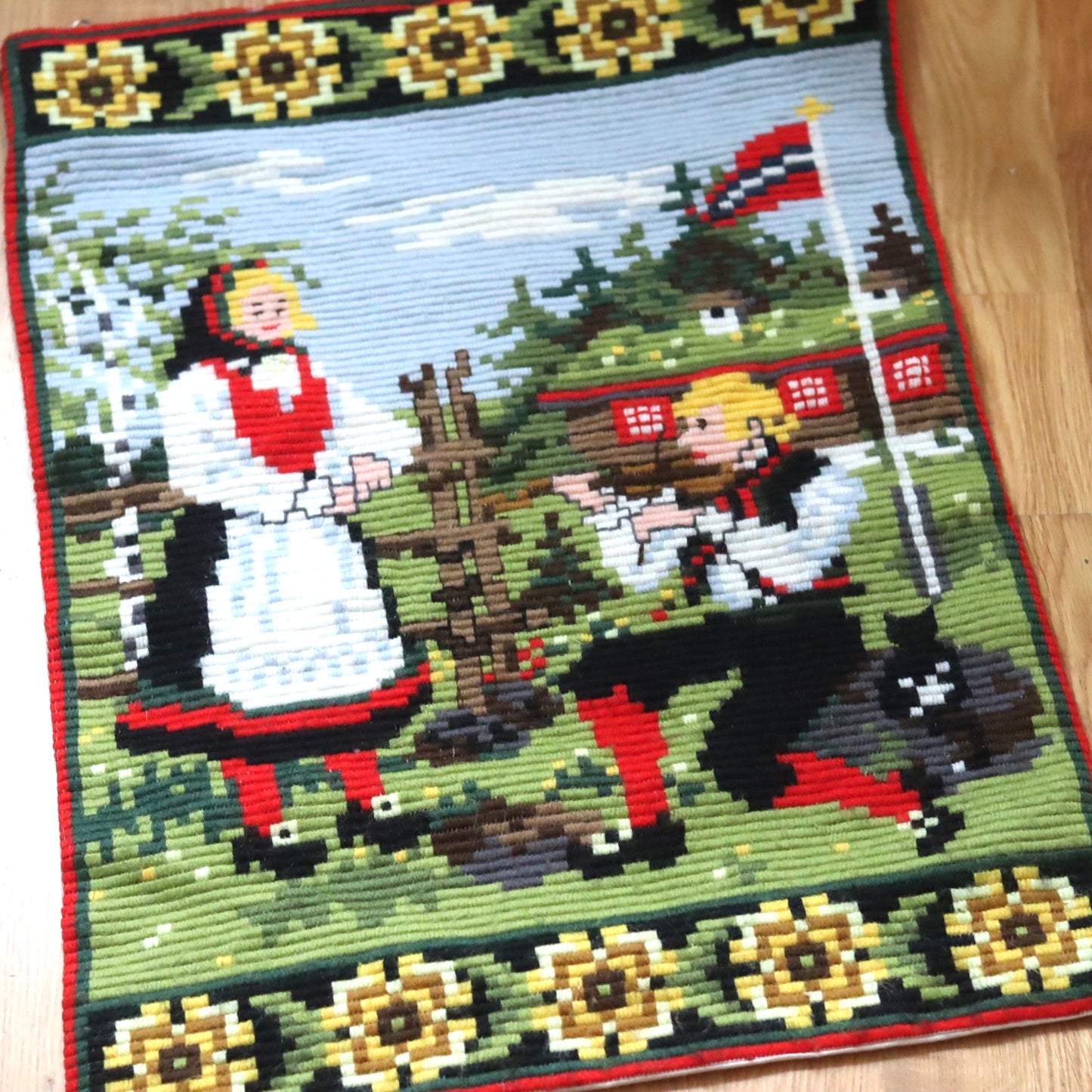 Vintage broderi med norsk motiv