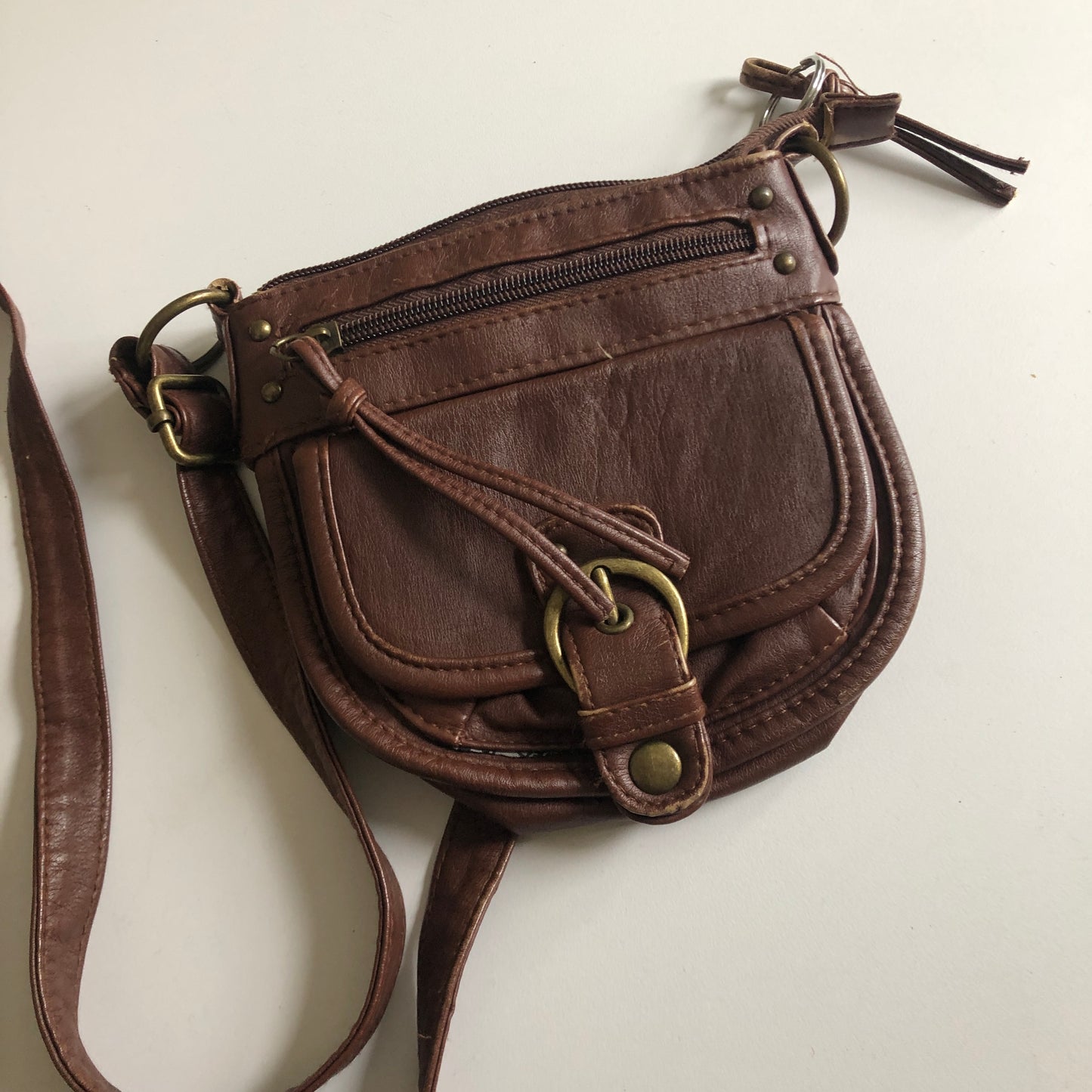 Liten vintage skulderveske - brun