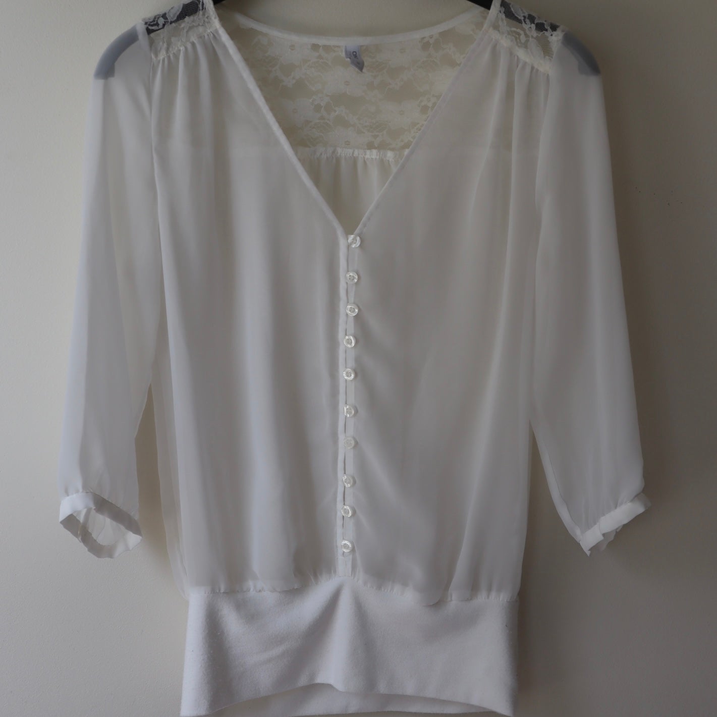 Hvit topp til dame, secondhand