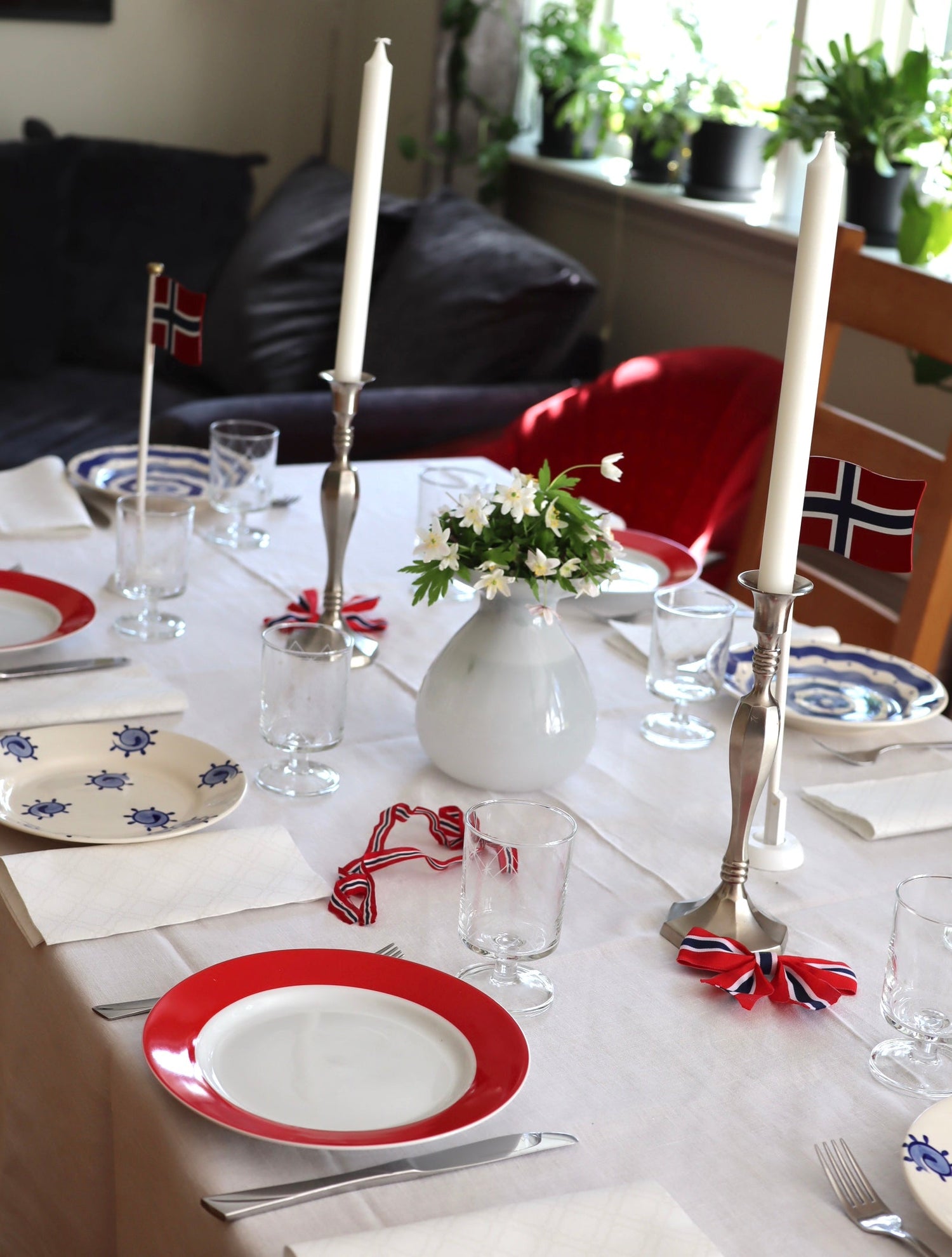 17. mai - vintage borddekking