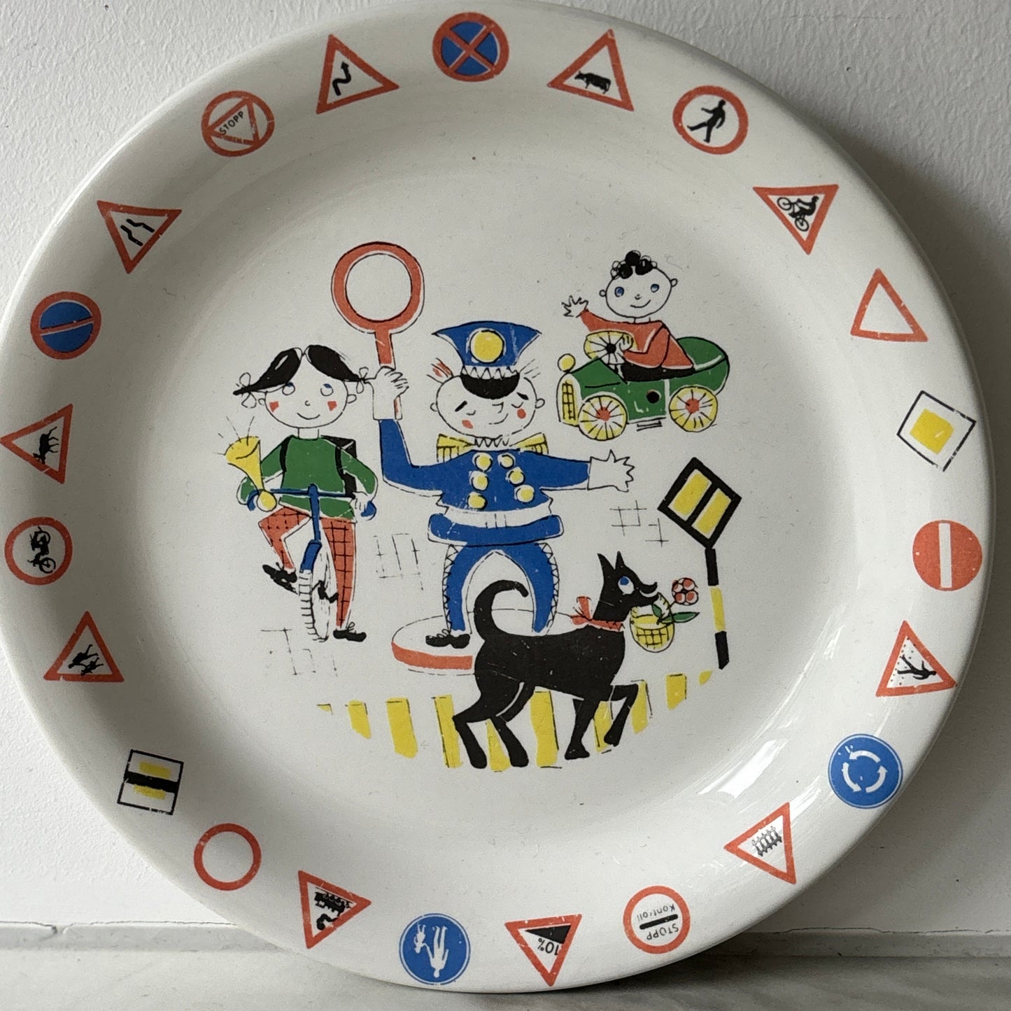 Barnekrus og tallerken Stavangerflint