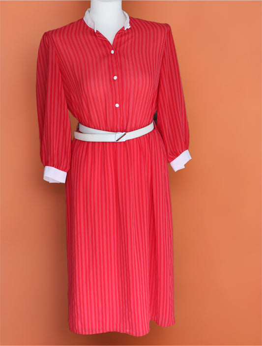 Rød kjole med hvite striper, vintage