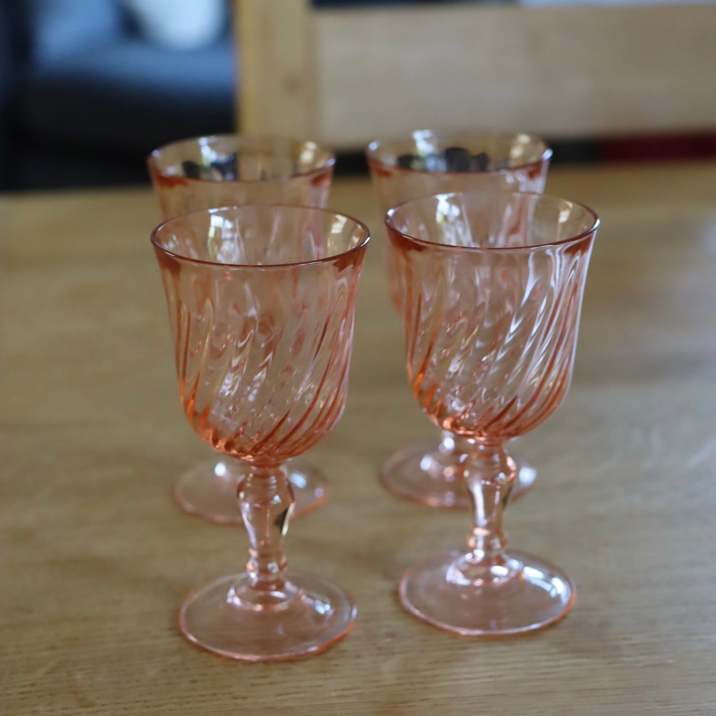 Vintage glass fra Luminarc  - rosa