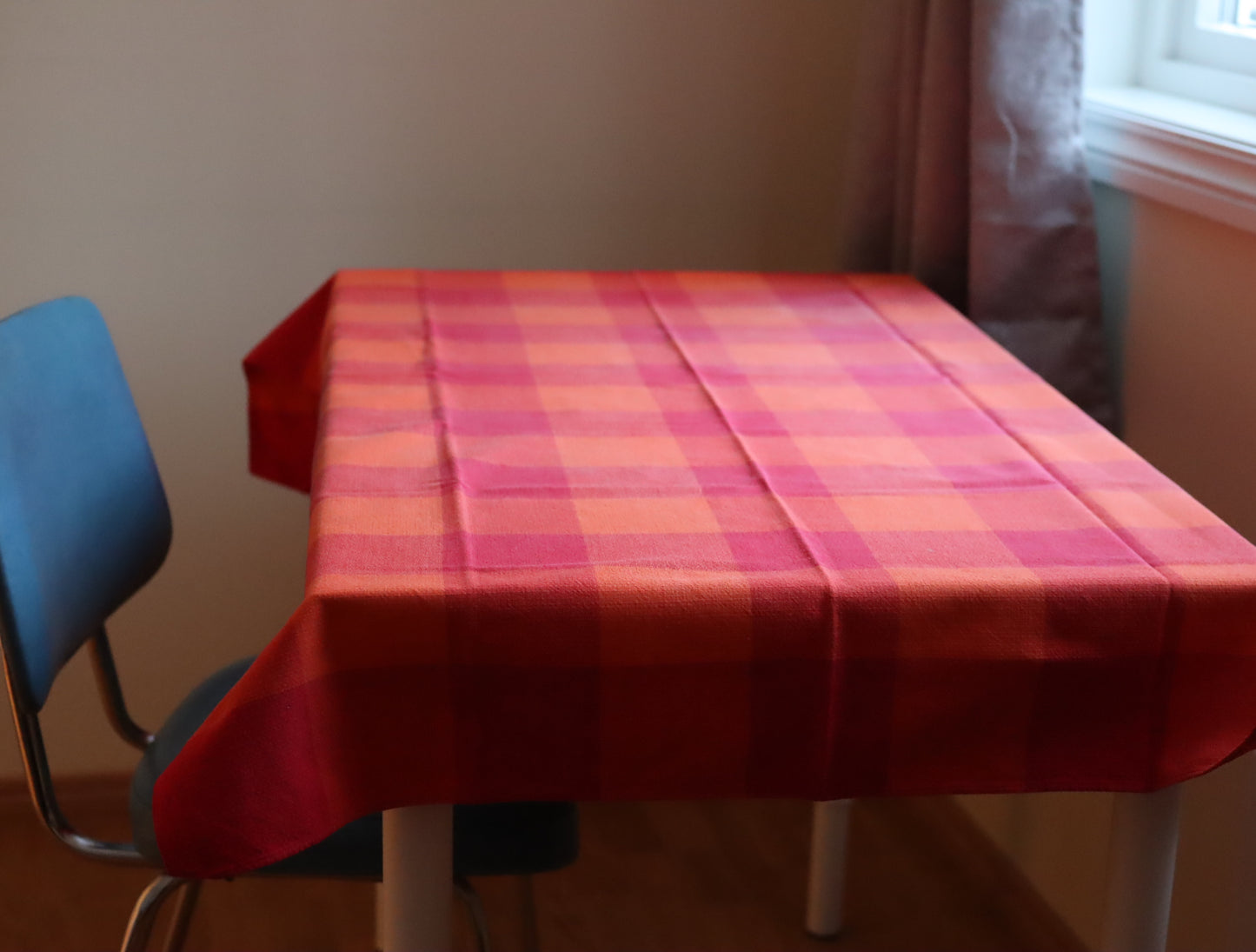 Krus og duk - retrostil