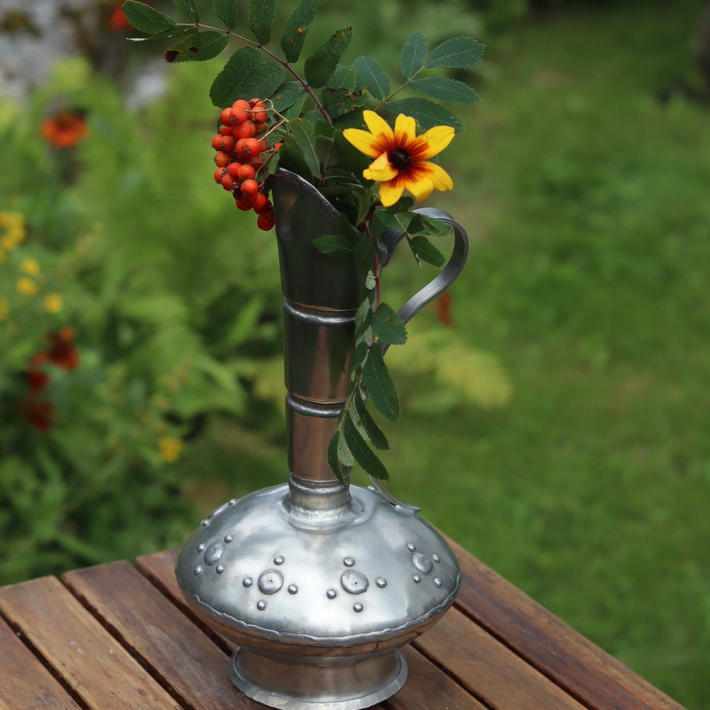 Vase i tinn - vintage