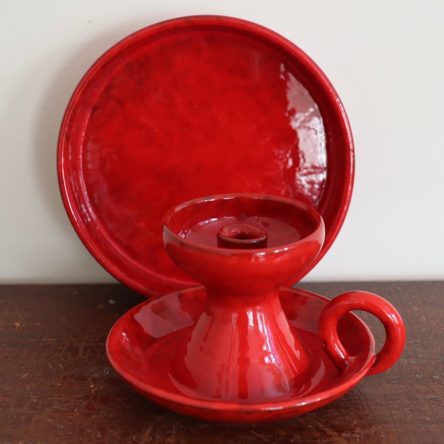 Vintage lysestake og skål i rød keramikk